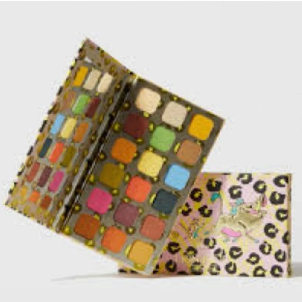 Makeup Revolution‎ X Disney The Lion King Hakuna Matata Shadow Palette